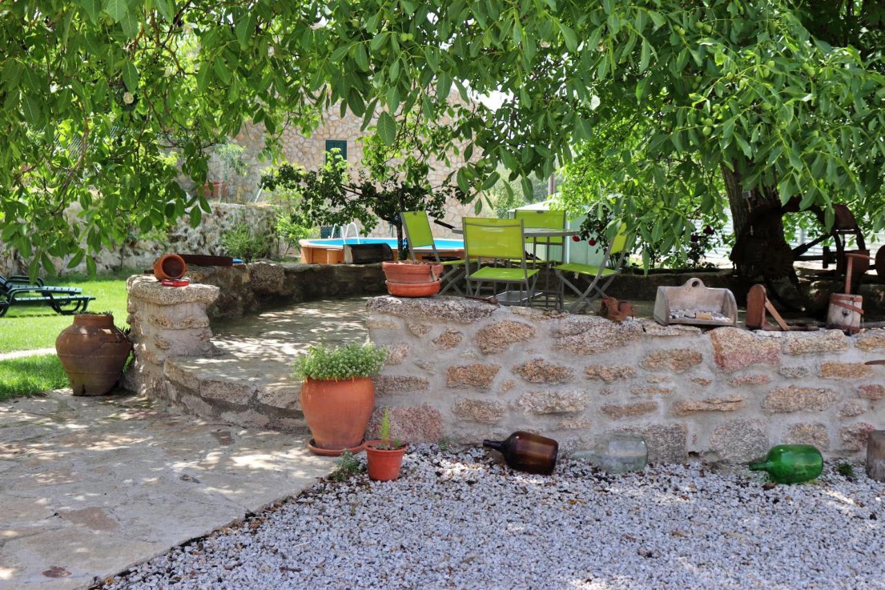 Cantinho D'Aldeia Guarda Buitenkant foto